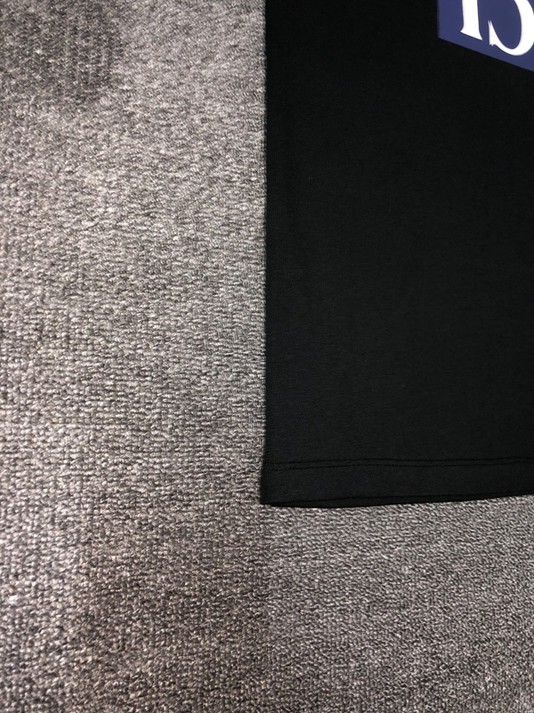 ブランドTシャツ素材ディテール